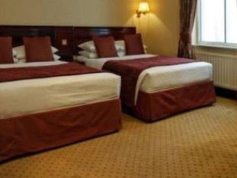 Фото Rochester Hotel by Blue Orchid