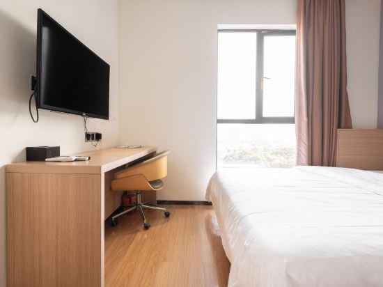 Фото Iu Hotel Zhangzhou Pedestrian Street Zhongshan Park Branch