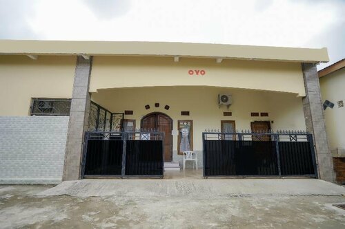 Гостиница Oyo 2933 Wisma Hiro Pertiwi в Провинции Южная Суматра