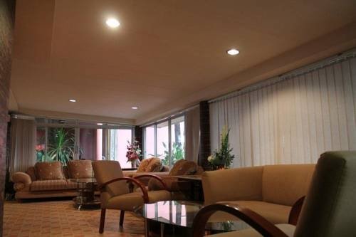 Фото The Park Hotel