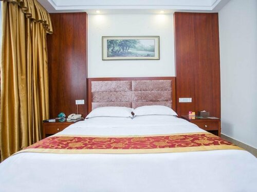 Гостиница GreenTree Inn Shenzhen Kengzi Town Express Hotel в Шэньчжэне