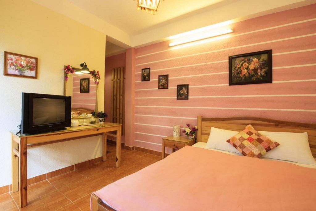 Фото Flowersandrocks Villa