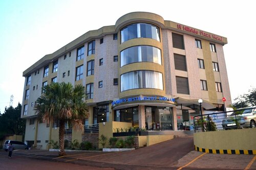 Гостиница Hillside Plaza Hotel в Уганде