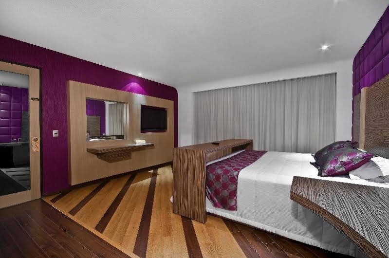 Фото Grand Prix-WeEnjoyHotels-Aeropuerto