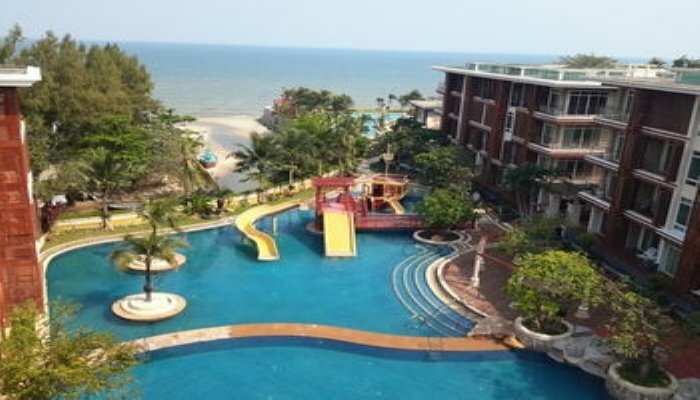 Гостиница Beachfront Family Penthouse Hua Hin