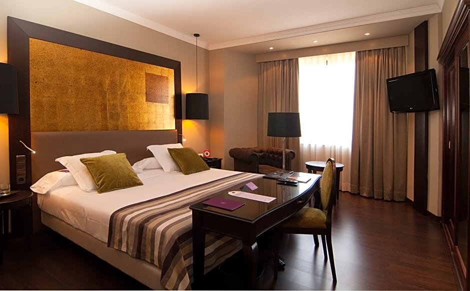 Фото Only You Hotel Valencia