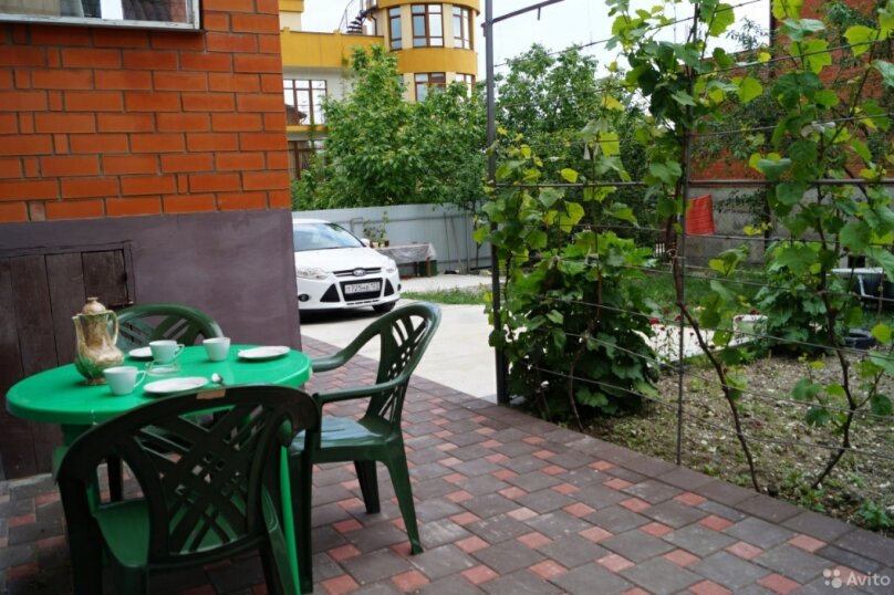 Фото Адриана