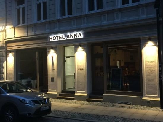 Гостиница Hotel Anna в Штендале
