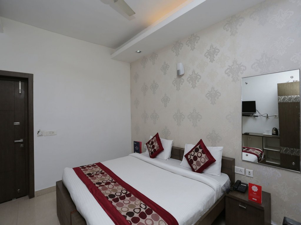 Фото Oyo 12154 Hotel Heaven Resort