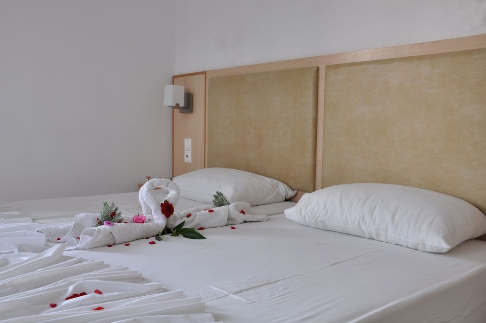 Фото Angelos Studios