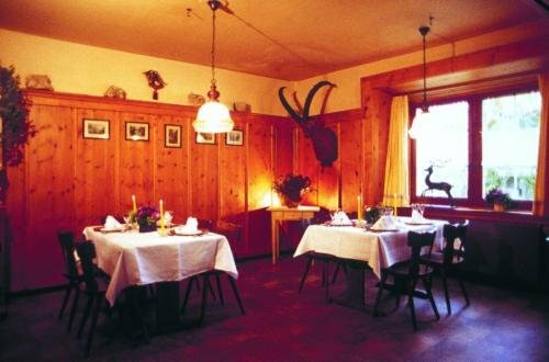 Hotel Gasthaus Alte Post, Graubunden, photo