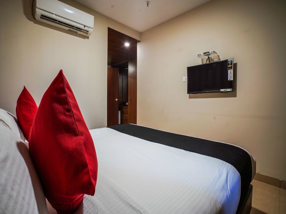 Фото Capital O 23502 Hotel Millennium Grand