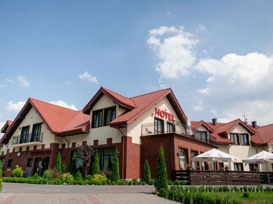 Гостиница Hotel Podzamcze в Гура-Кальварии