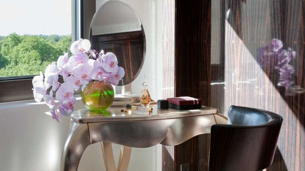 Фото Four Seasons Hotel London at Park Lane