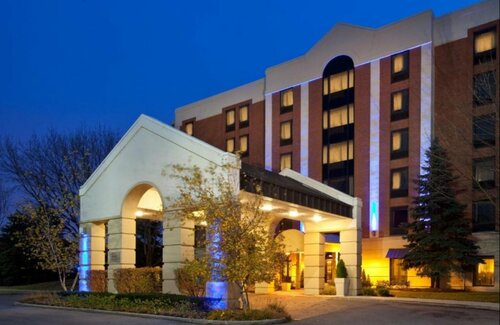 Гостиница Radisson Hotel Schaumburg в Хофман Эстейтс