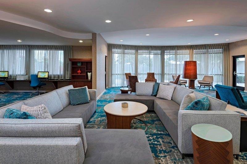 Фото Courtyard by Marriott San Antonio North/Stone Oak at Legacy