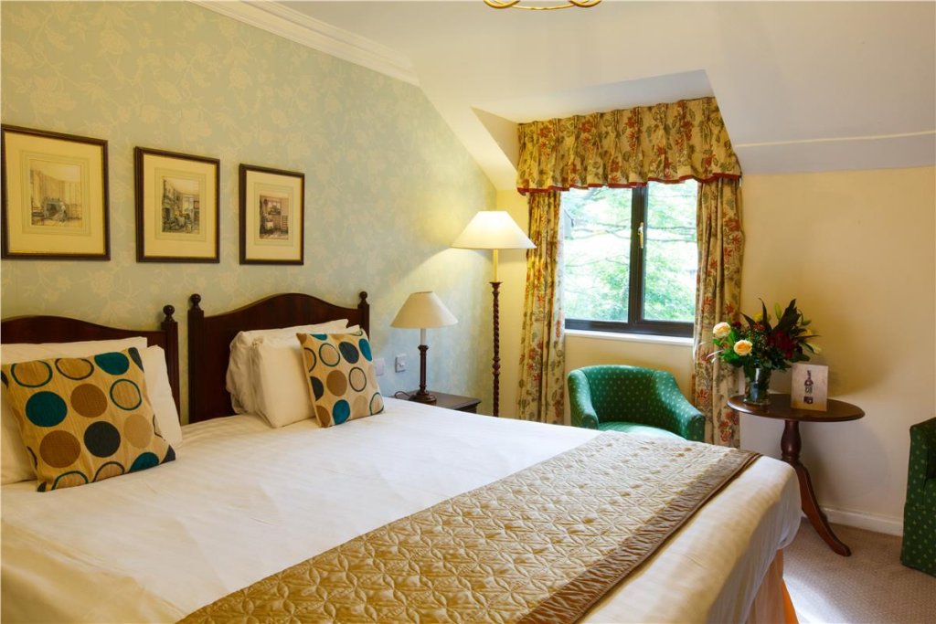 Фото Kingston Lodge Hotel