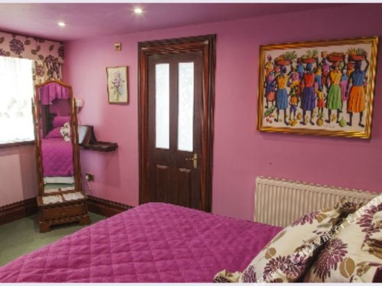 Фото Little Red Rooster Rest and SPA