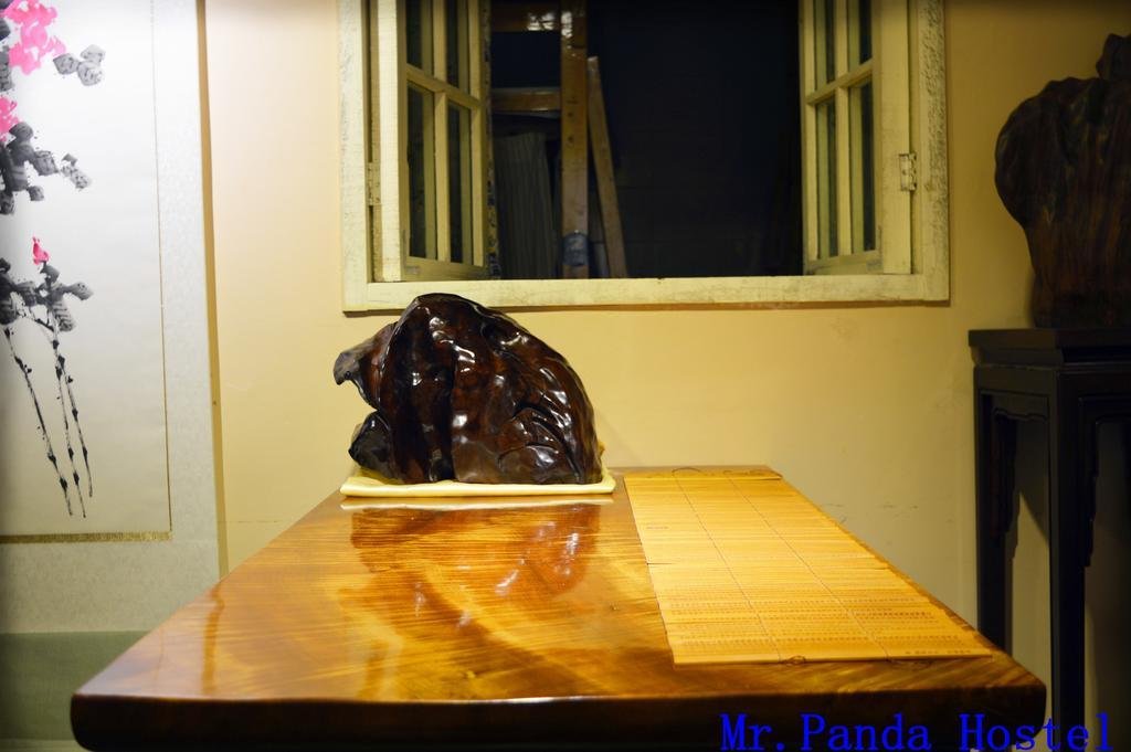 Фото Mr. Panda International Youth Hotel