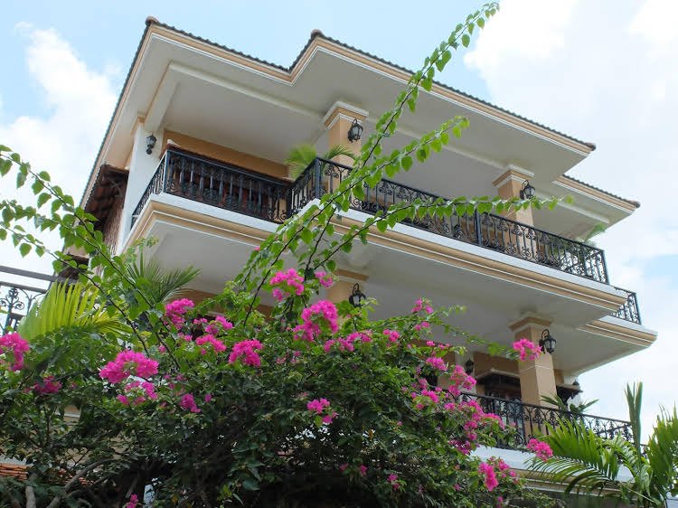 Фото отеля 1