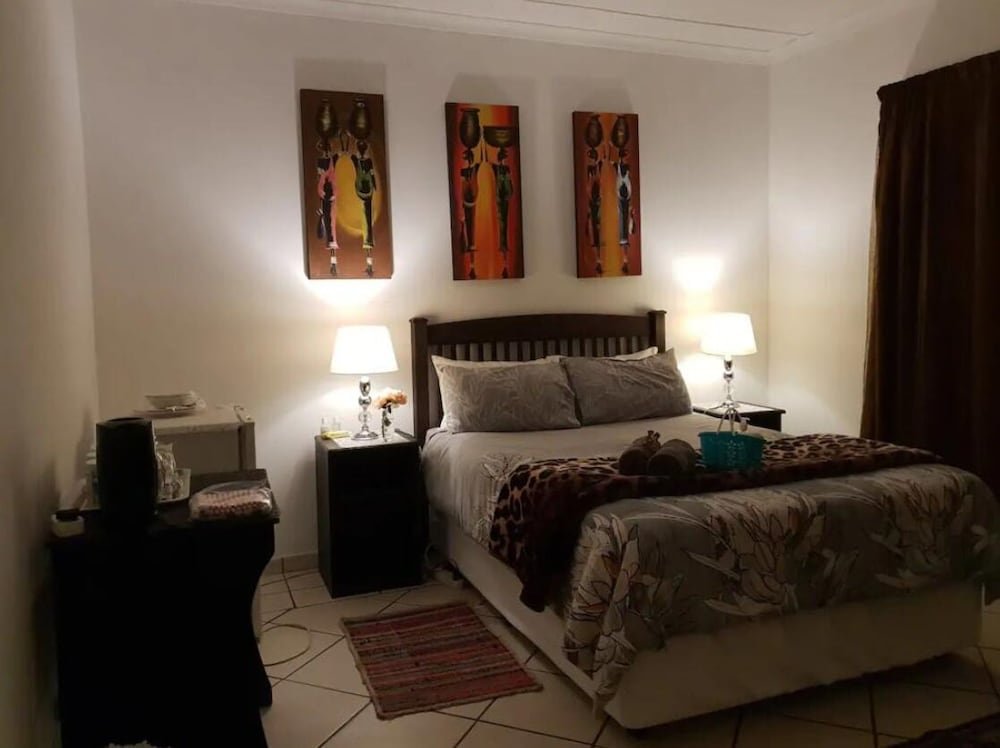 Фото Stay @ Home Airport Lodge