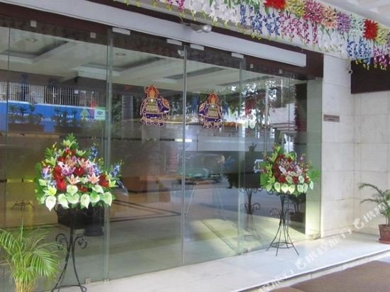 Фото The Oasis -Vadodara