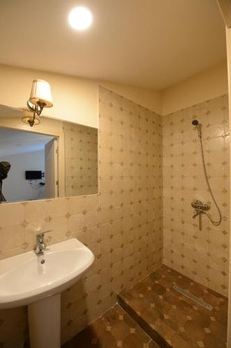 Фото Отель Караван