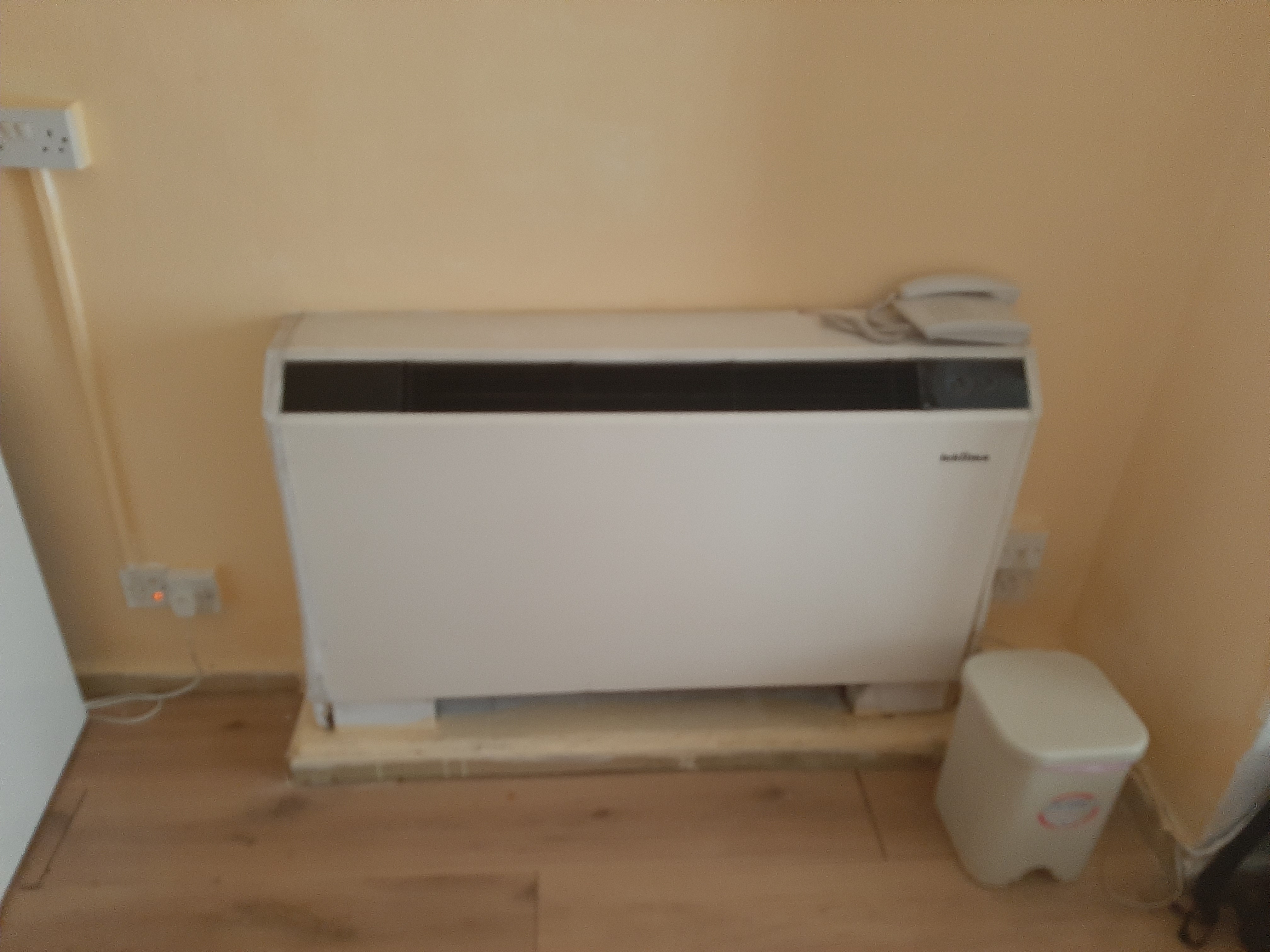 Фото Daphne Hotel Apartments