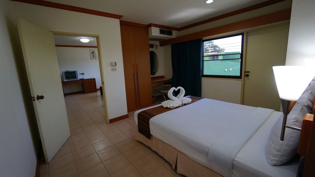 Фото Supanich Railway Station