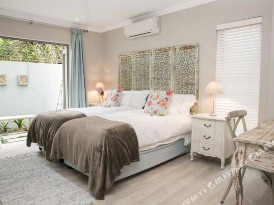 Фото Collection Luxury Self-catering Apartment Rozenhof Villa