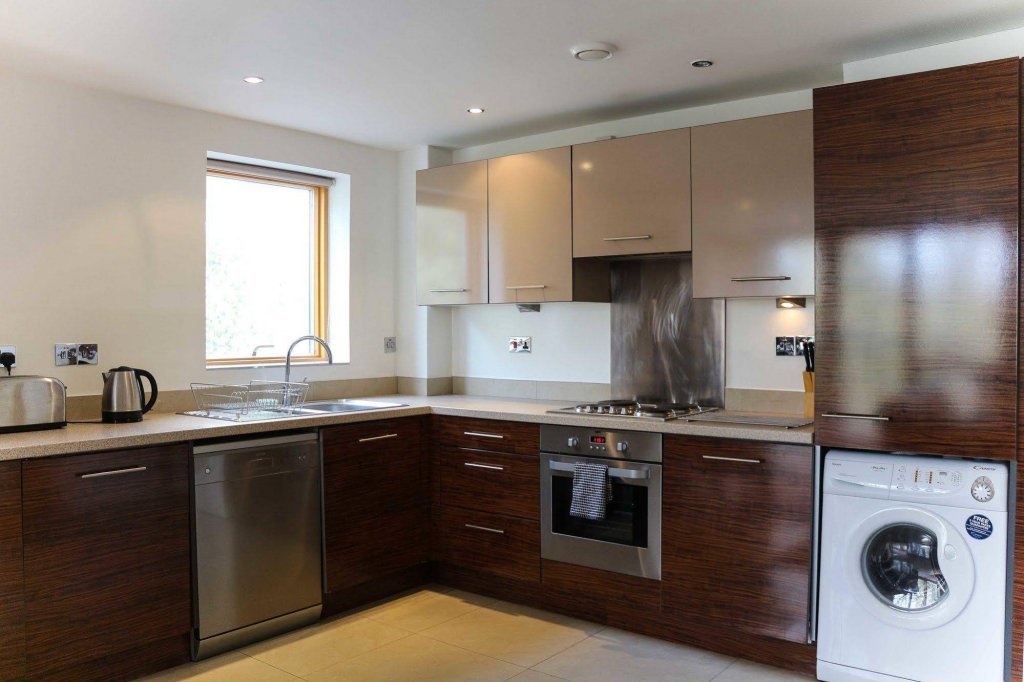 Фото Southampton Serviced Apartment