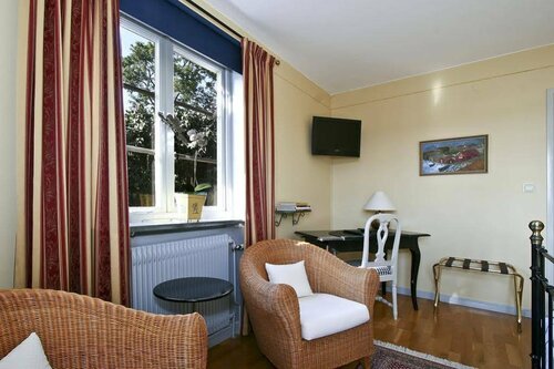 Гостиница Hotell Laurentius в Лене Седерманланд
