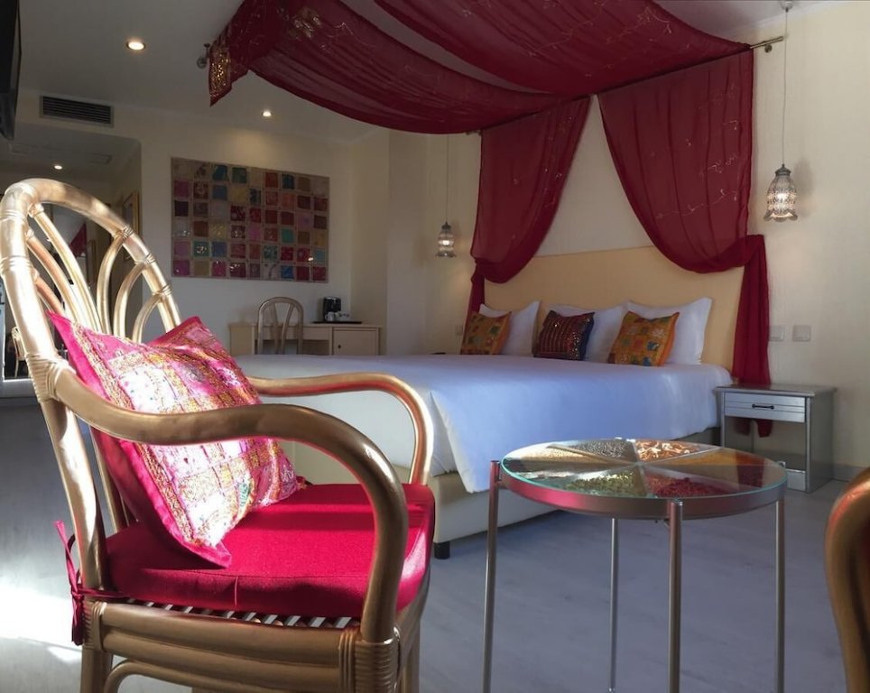 Фото Elmore Lodge Motel