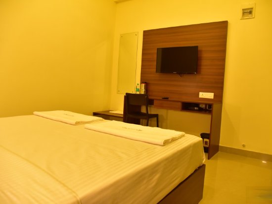 Фото Hotel Citywalk Residency