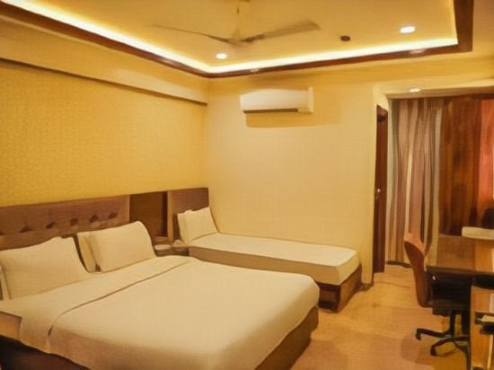 Фото Alba Premier Indore