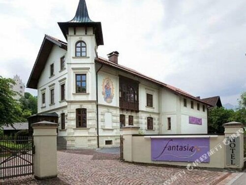 Гостиница Hotel Fantasia в Фюссене