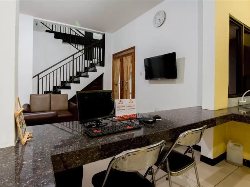 Фото Oyo 3029 Diamond Cisitu Residence Syariah