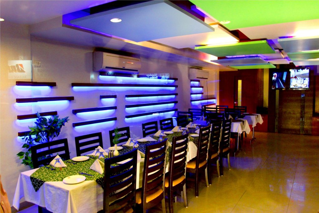Фото Hotel Tulsi Exotic