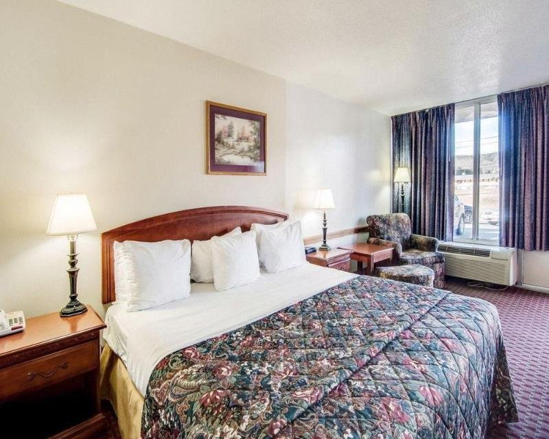 Фото Econo Lodge Marion I-81