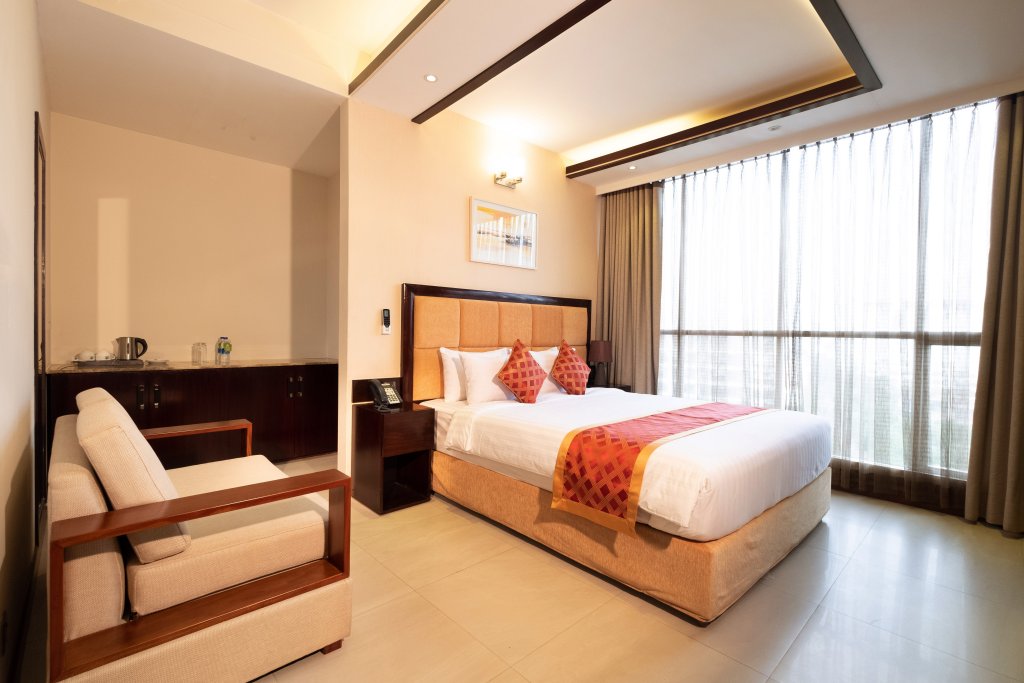 Фото After Hours Residence