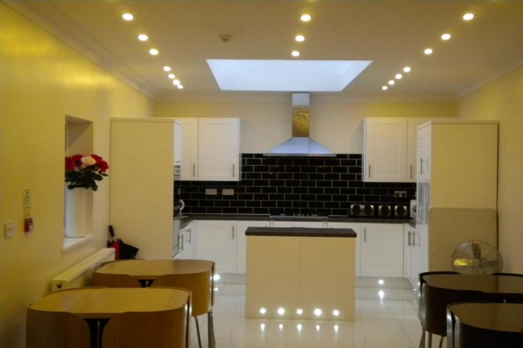 Фото Oyo Sino Hotel