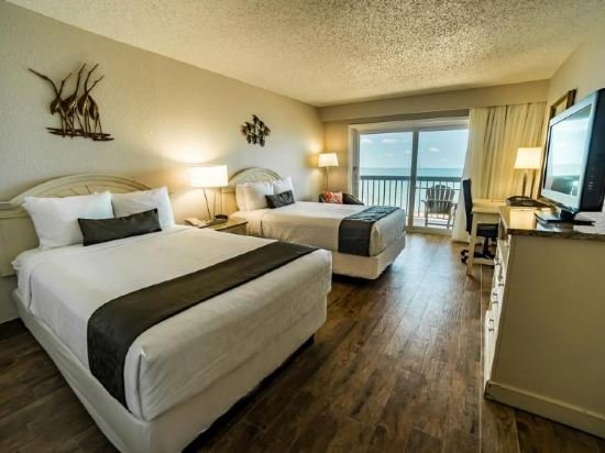 Фото Emerald Beach Hotel