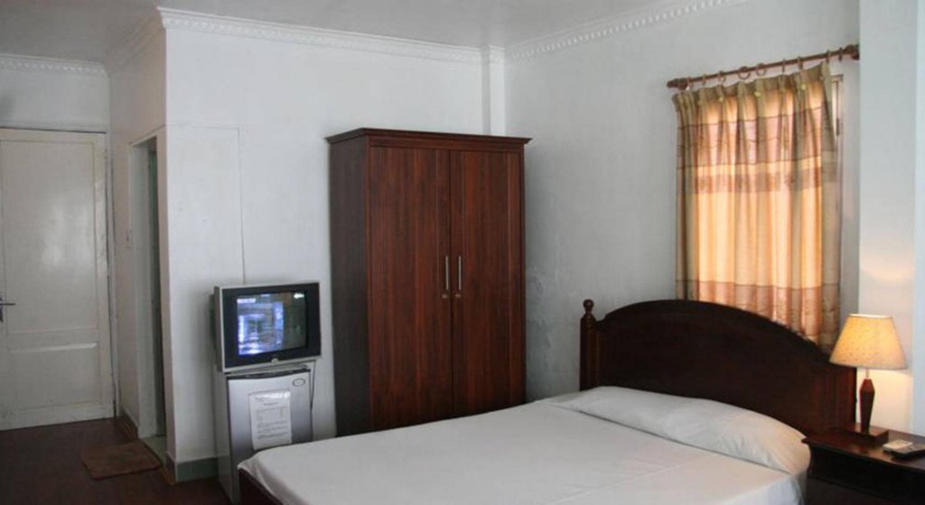 Фото Camellia 6 Hotel