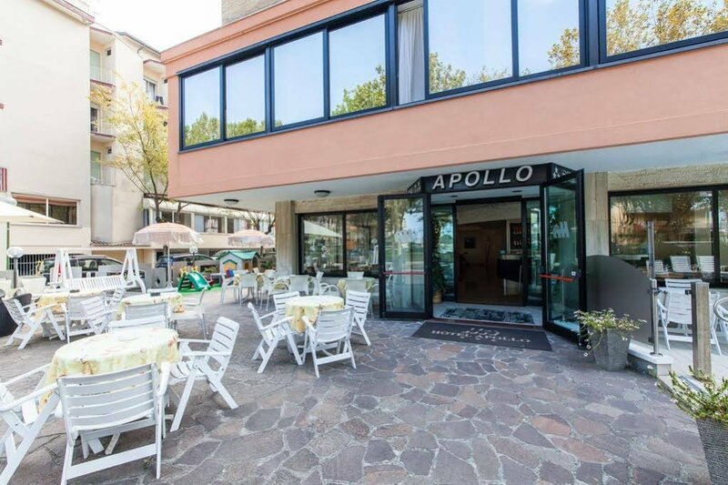 Гостиница Apollo в Чезенатико