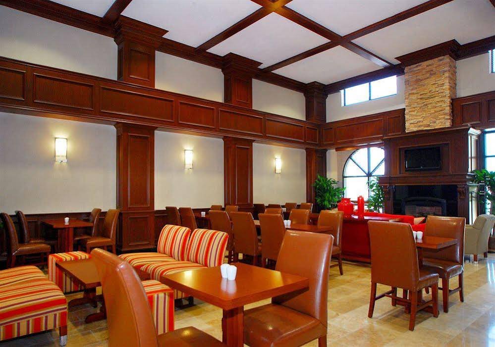 Фото Four Points by Sheraton Ontario-Rancho Cucamonga