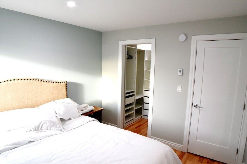 Фото Aurora Deluxe Vacation Guest House