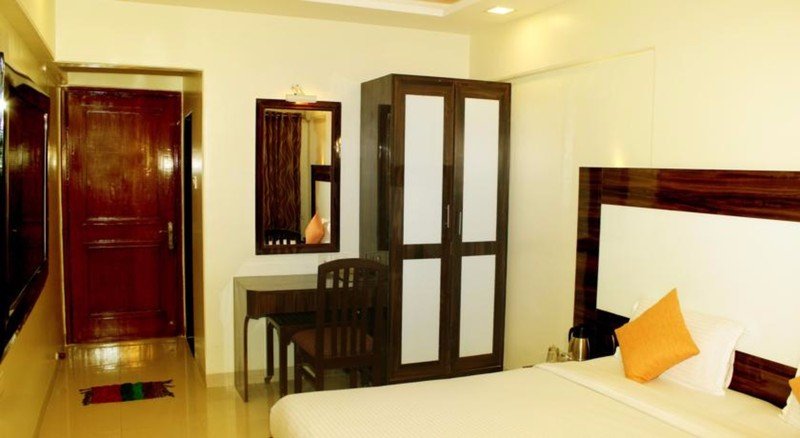 Фото Hotel Mina International