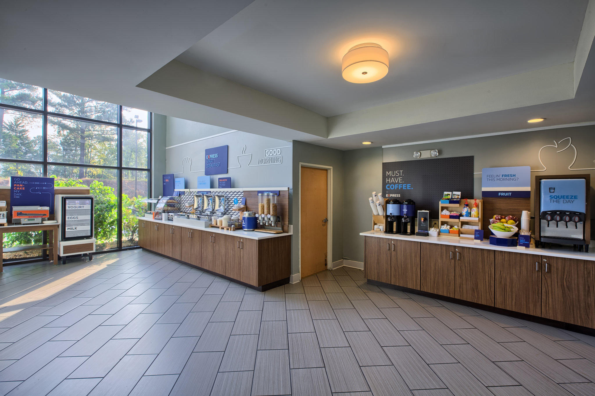 Фото Holiday Inn Express Hotel & Suites Raleigh-Wakefield, an Ihg Hotel