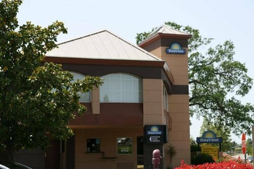 Гостиница Days Inn by Wyndham Rocklin/Sacramento в Роклине
