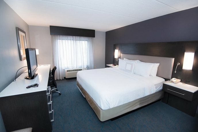Гостиница Fairfield Inn and Suites by Marriott Atlanta Airport North